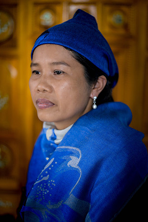 People from Vietnam and Thailand