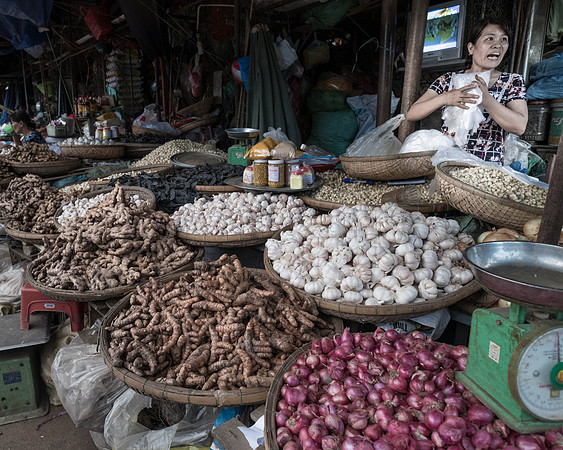 People from Vietnam and Thailand