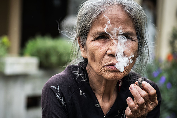 People from Vietnam and Thailand